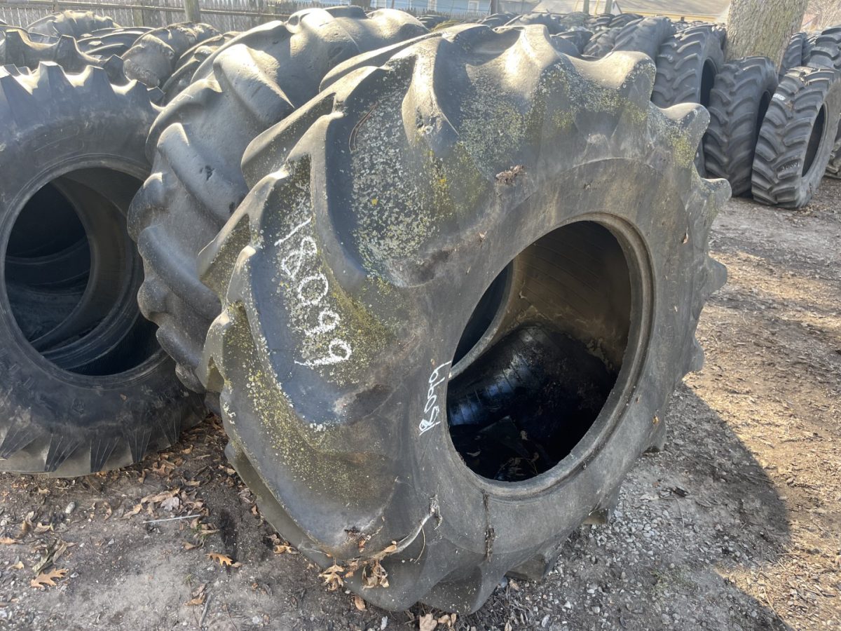 30.5LX32 BF Goodrich  R-2