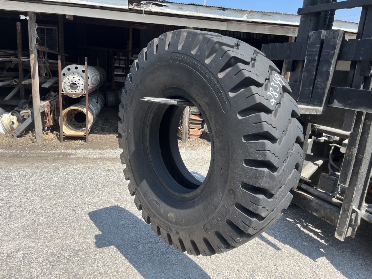 16.00X25 Constellation Rock Mine Lug E-3