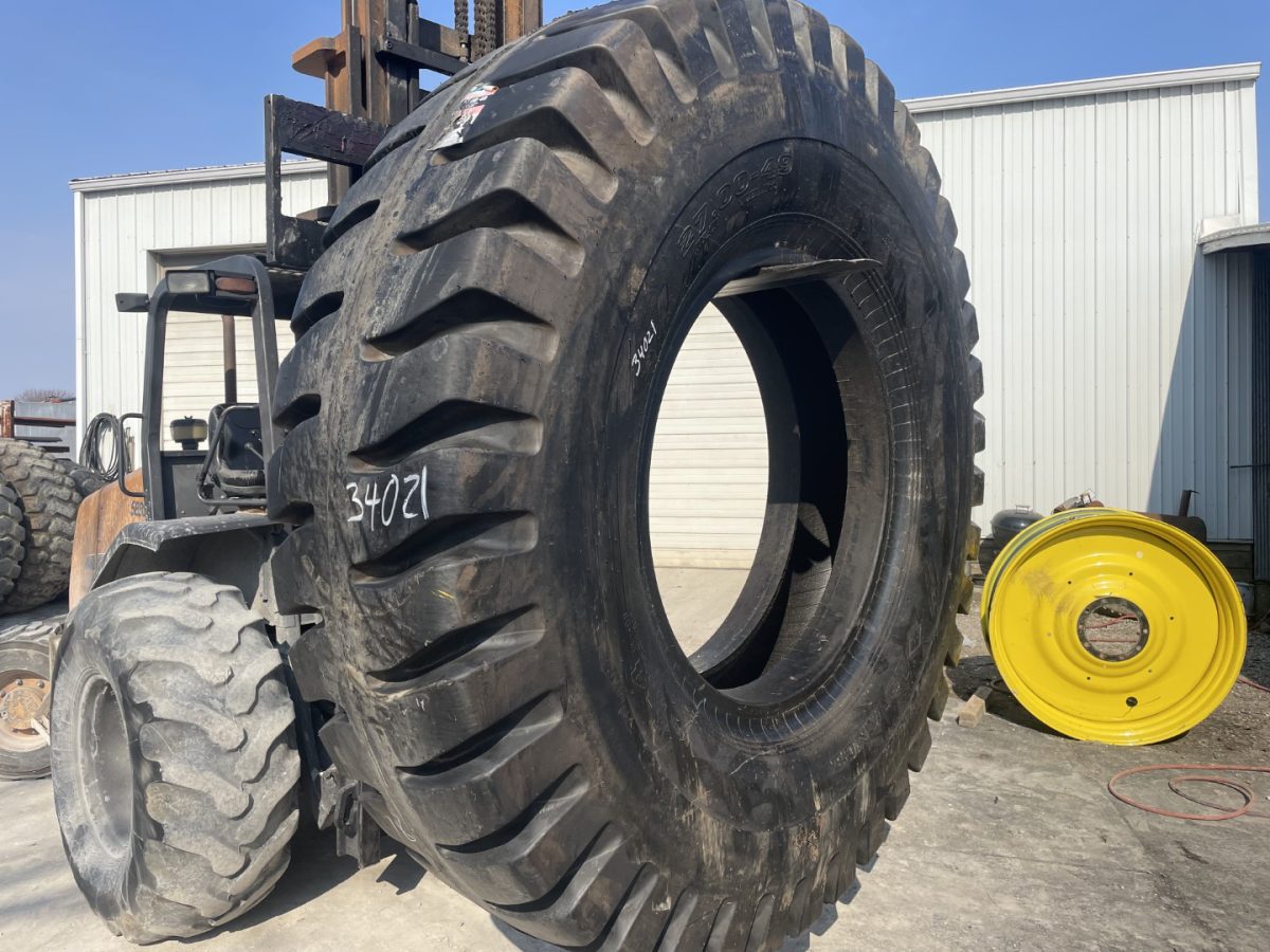 27.00X49 Advance Rock Deep Tread E-4
