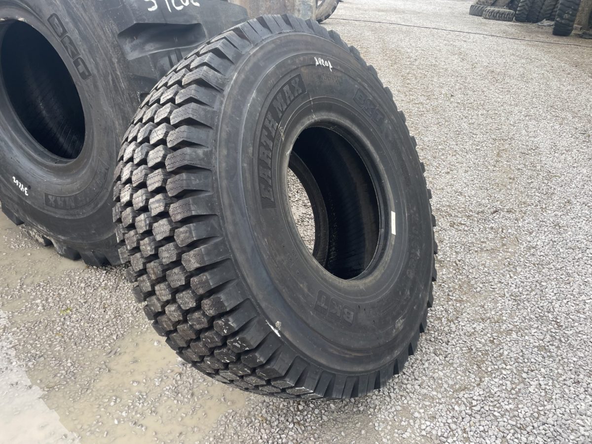 20.5R25 BKT Earthmax SR 22 G-2/L-2 Snow