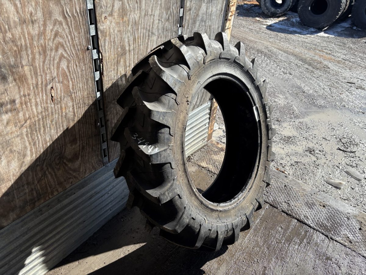 12.4R28 Michelin Agribib Radial X R-1