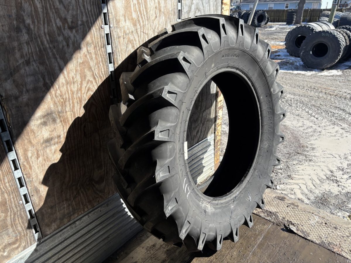 18.4x34 Starmaxx TR60 R-1