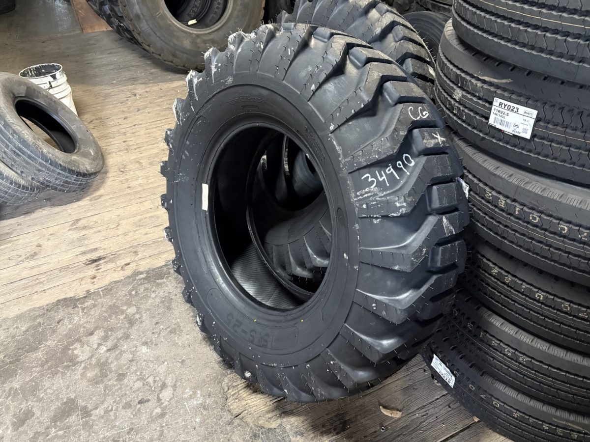 15.5x25 Specialty Tires of America American Contractor E-2/L-2/G-2