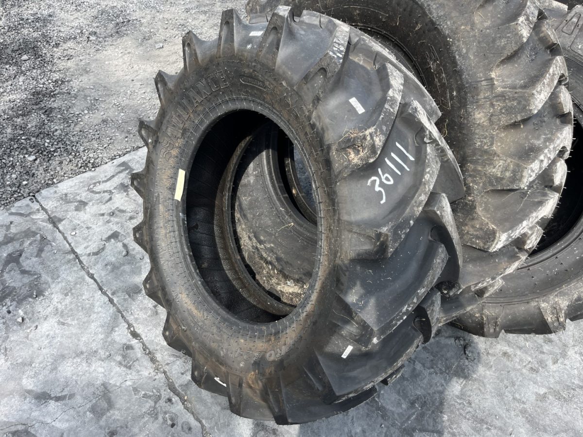 13.6x24 Alliance Farm Pro 324 R-1