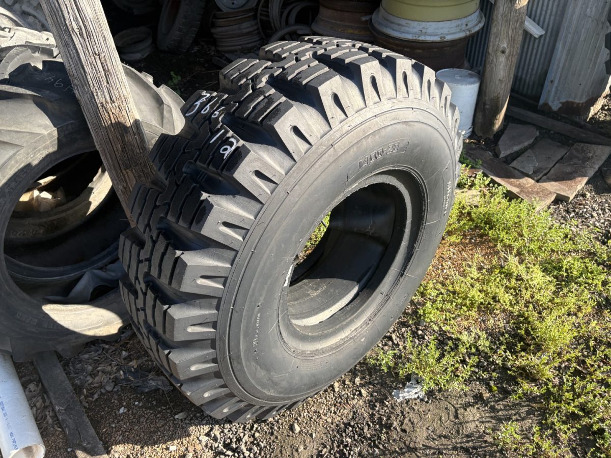 14.00X20 Alliance Traction Drive E-3