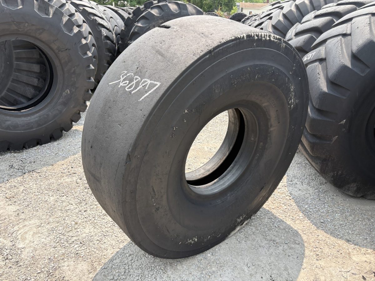 18.00x25 Yokohama Y69 L-5S/C-1/IND-4